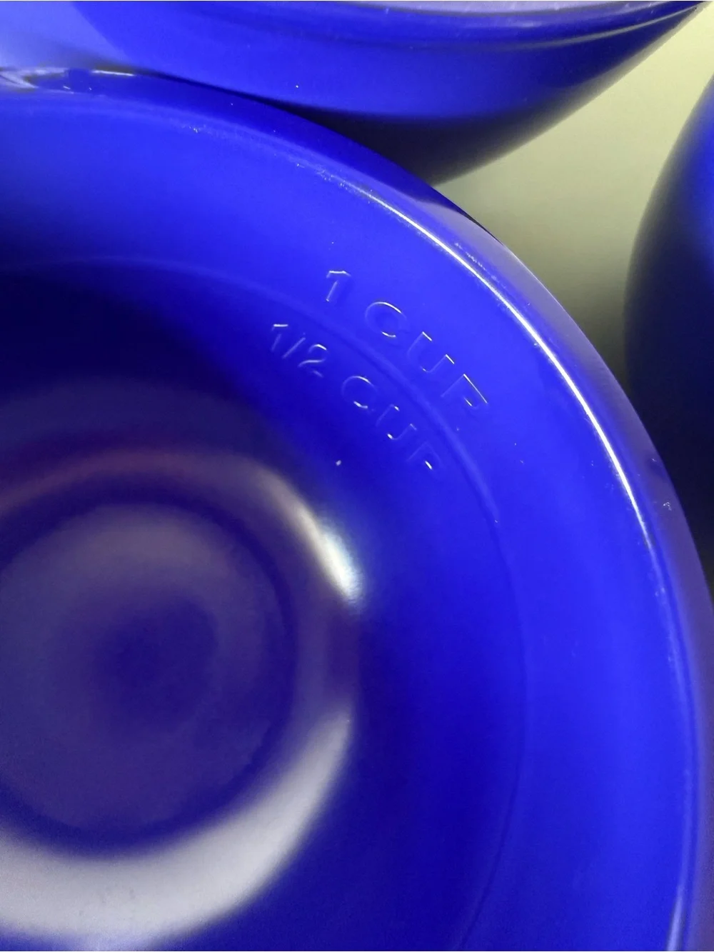 Sur La Table 5 Nesting Measuring Royal Blue Fuschia 1/8 C to 2 C Melamine